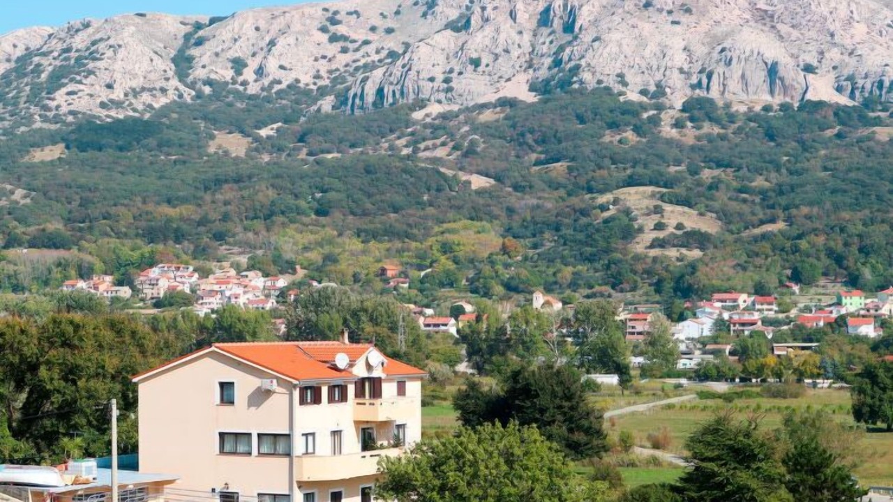 Photo of Outdoor in Batomalj