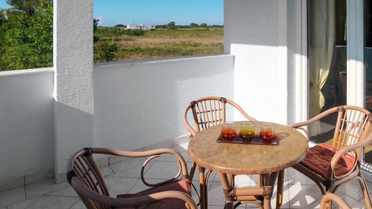 Photo of Outdoor in Nin