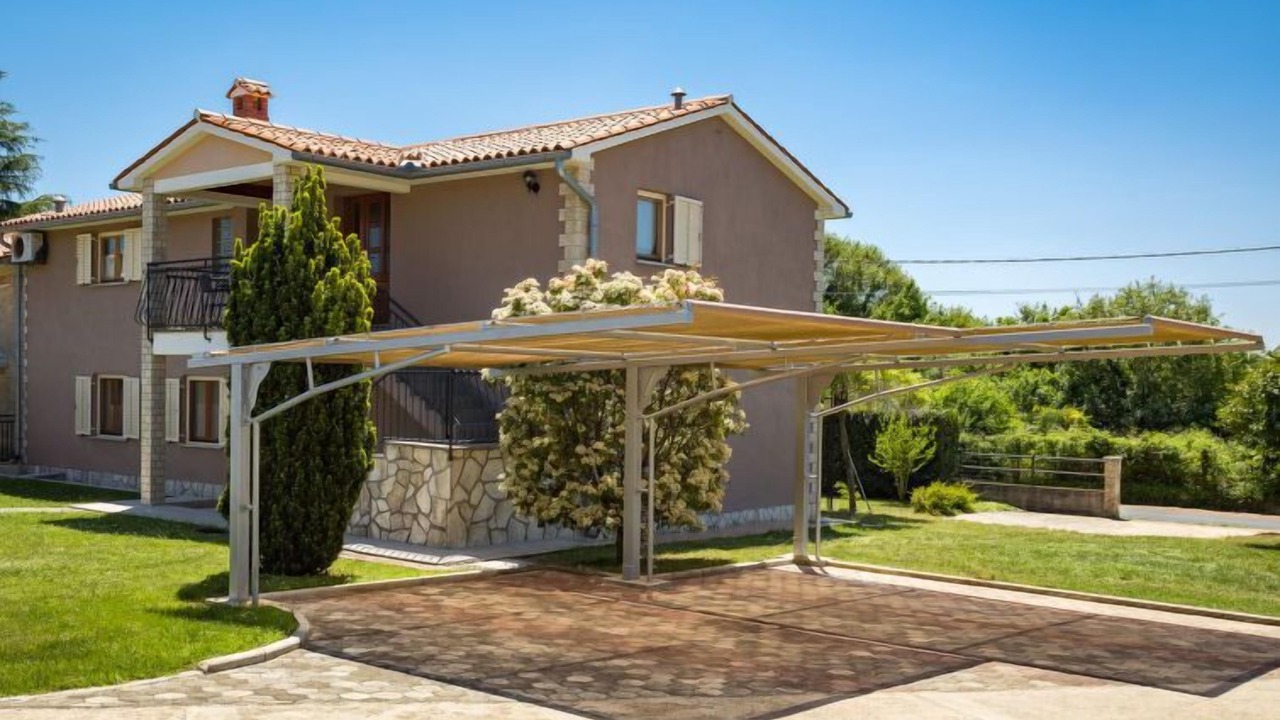 Photo of Outdoor in Marceljani