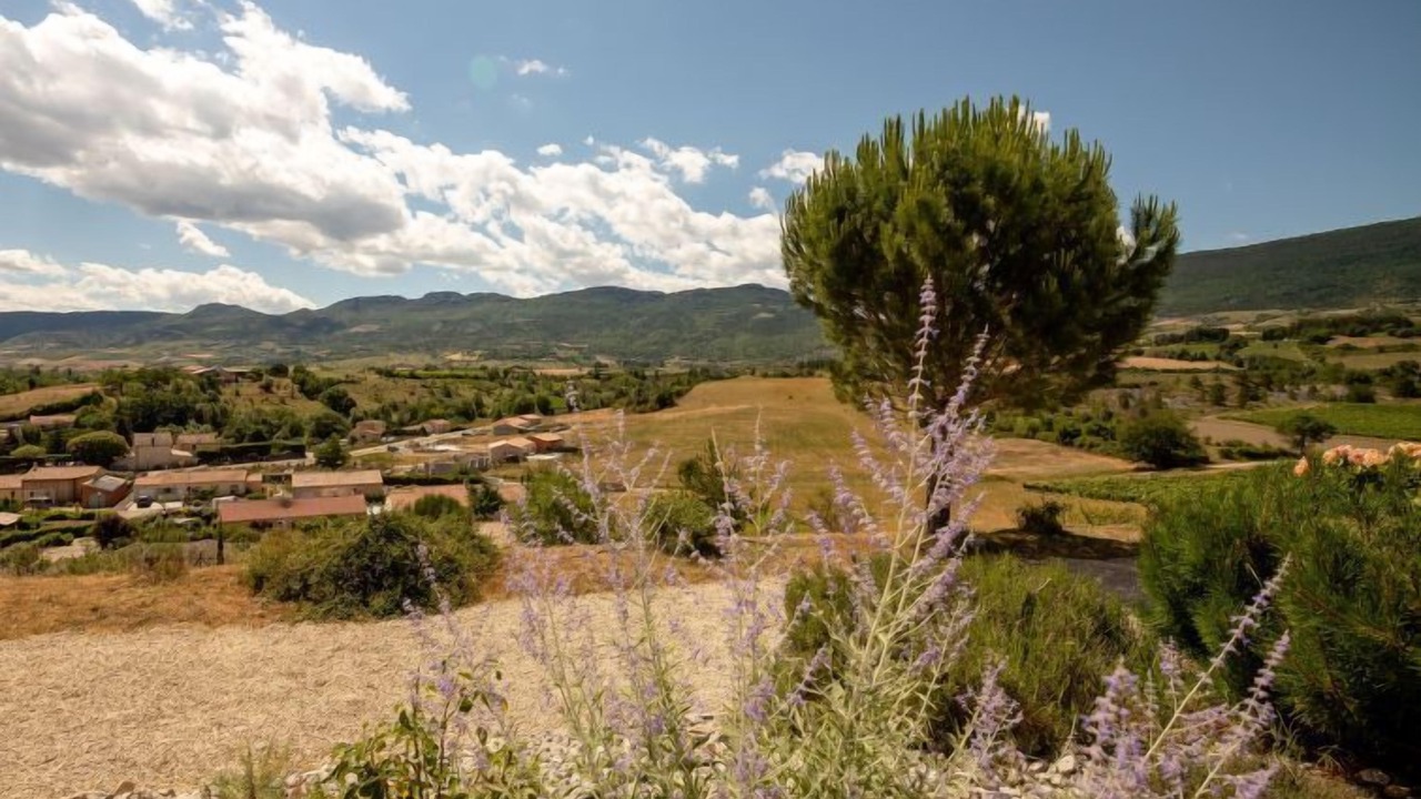 Photo of Outdoor in Sainte-Jalle