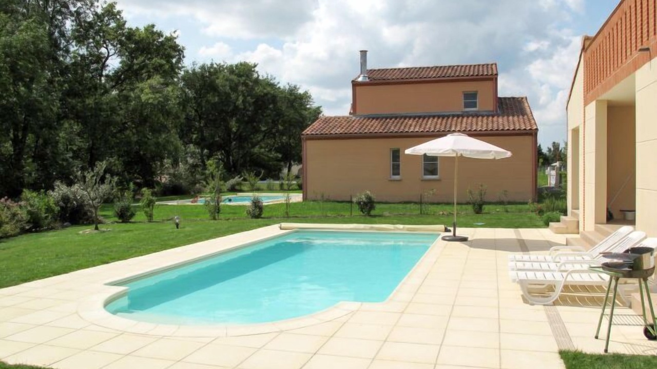 Photo of Outdoor in Pont-de-Larn