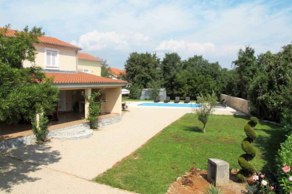 Photo of Outdoor in Rasopasno