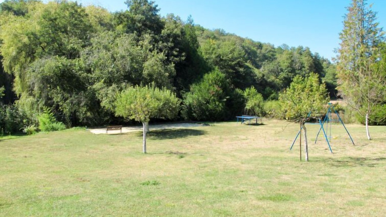 Photo of Others in Saint-Georges-de-Montclard