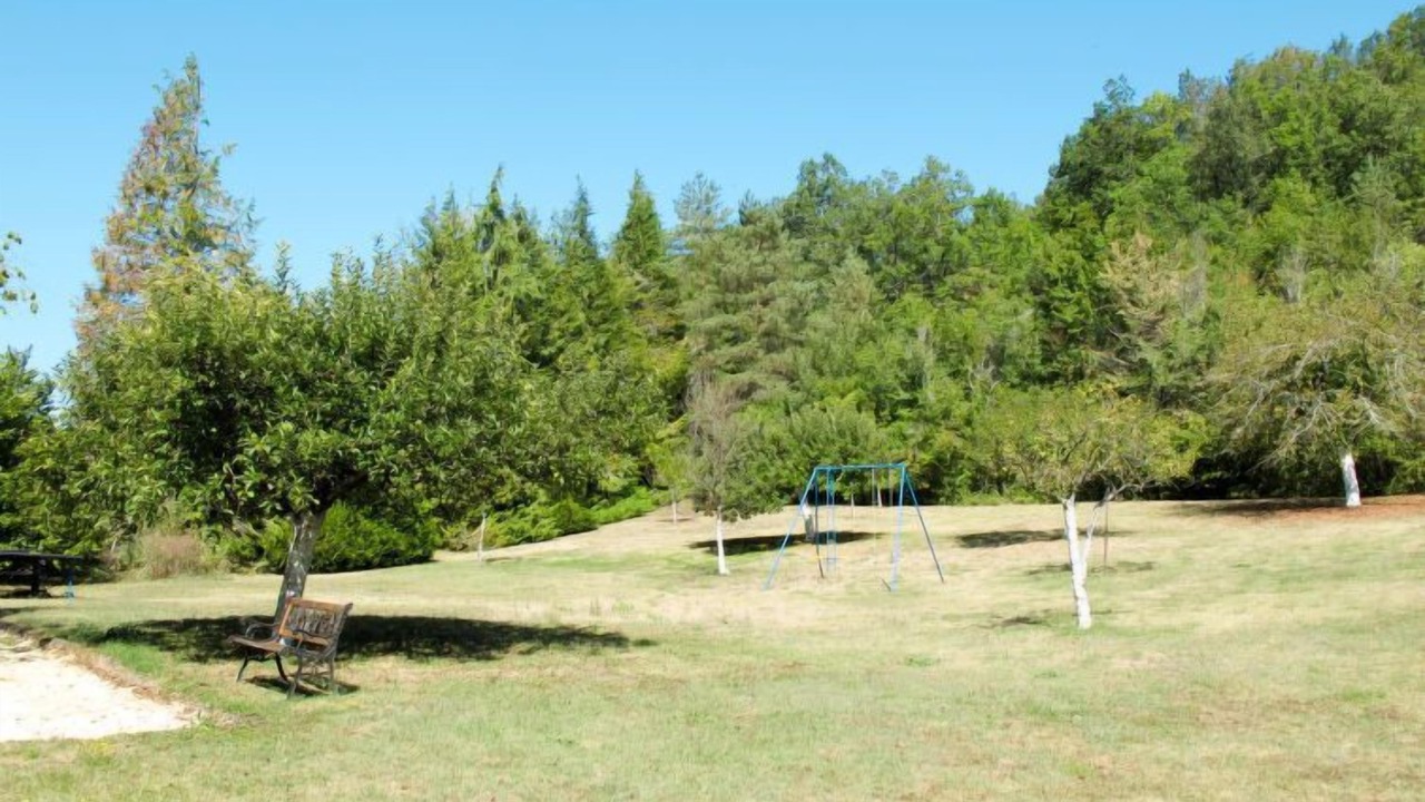 Photo of Outdoor in Saint-Georges-de-Montclard