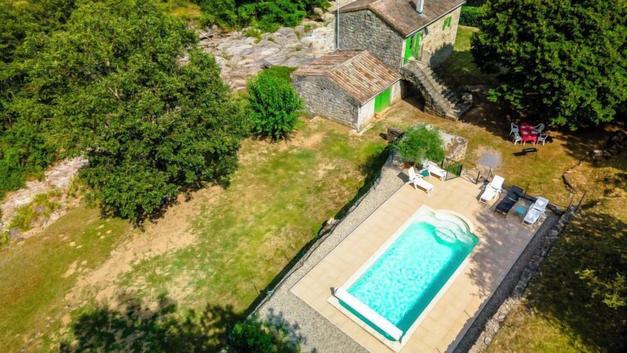 Photo of Outdoor in Saint-Genest-de-Bauzon