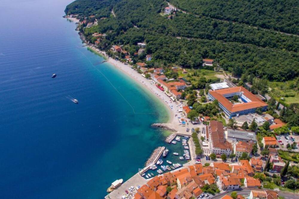 Photo of Outdoor in Sveta Jelena