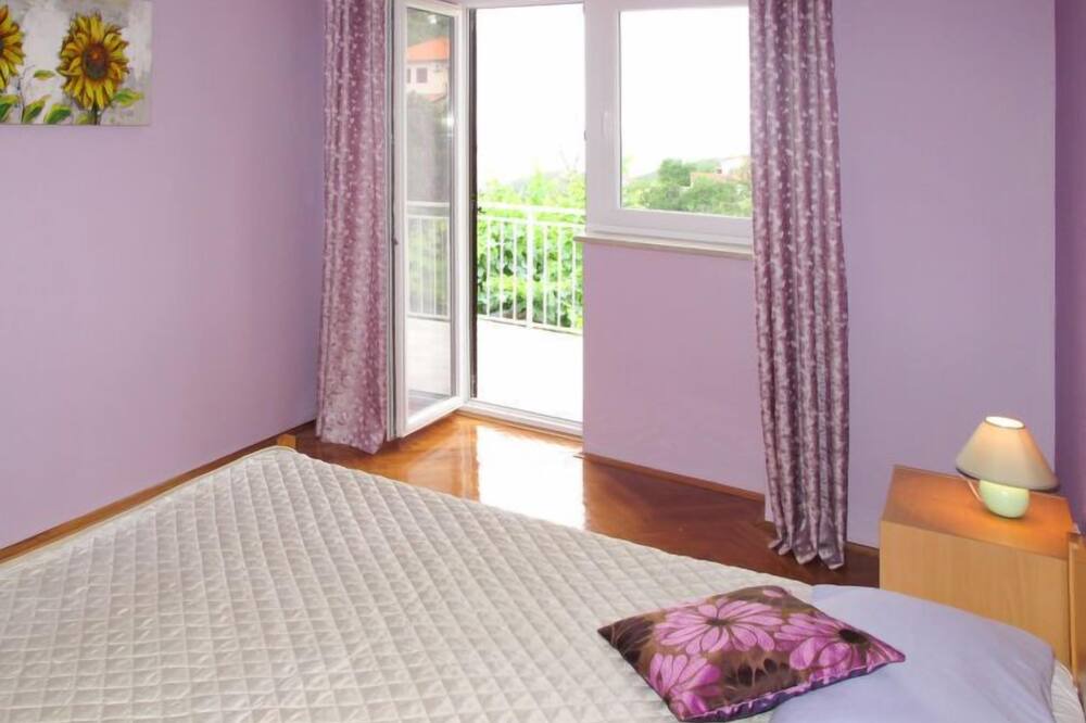 Photo of Bedroom in Sveta Jelena