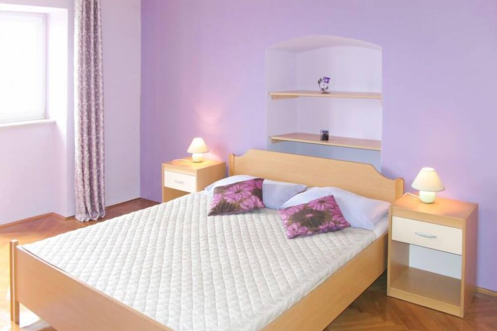Photo of Bedroom in Sveta Jelena