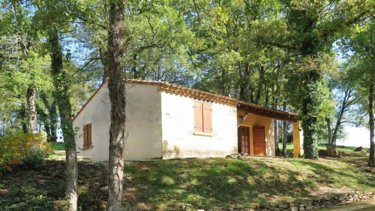 Photo of Outdoor in Blanquefort-sur-Briolance