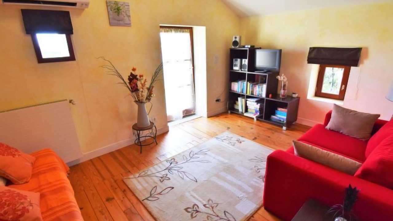 Photo of Livingroom in Madaillan