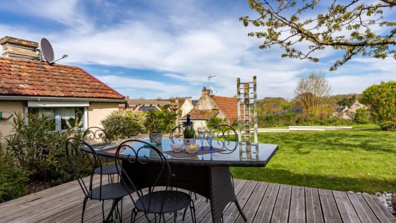 Photo of Outdoor in Fontaine-Henry