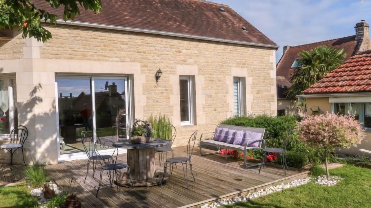 Photo of Outdoor in Fontaine-Henry