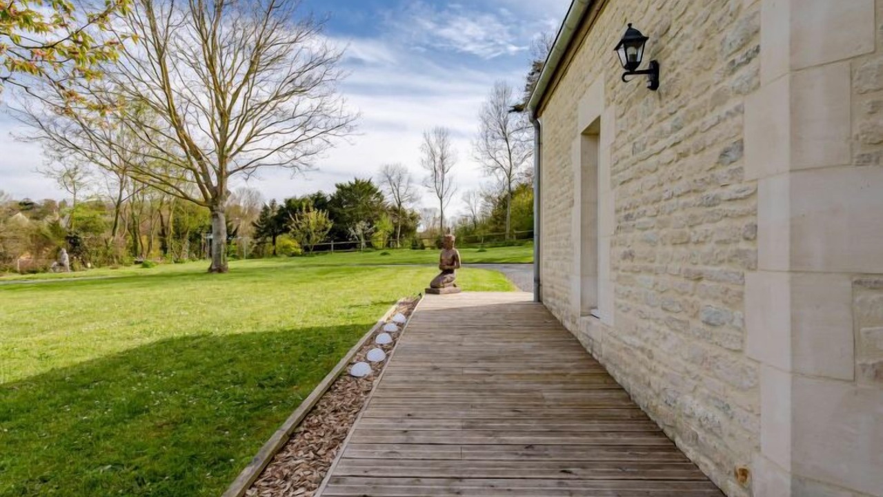 Photo of Outdoor in Fontaine-Henry