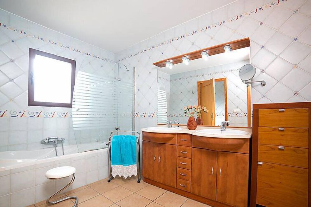 Photo of Bathroom in Benissa