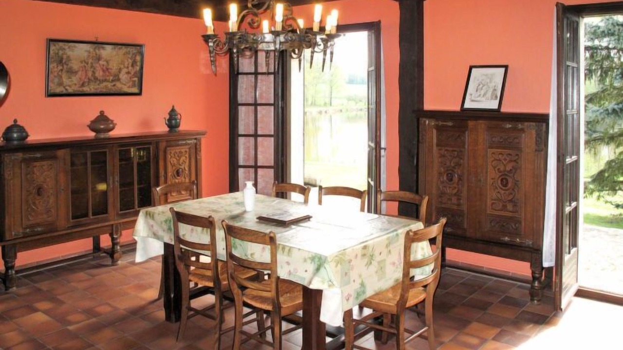 Photo of Others in Pionnat