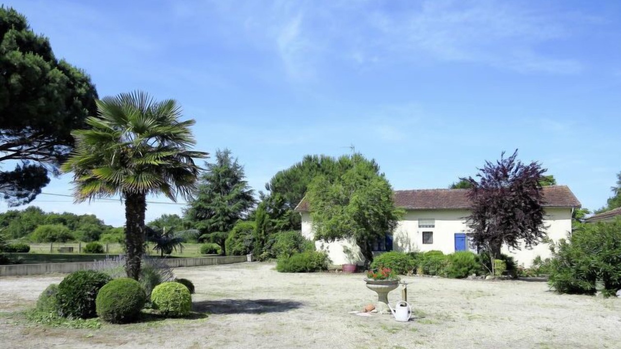 Photo of Outdoor in Jau-Dignac-et-Loirac