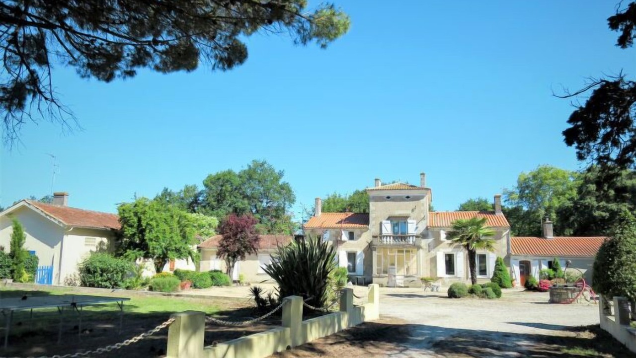 Photo of Outdoor in Jau-Dignac-et-Loirac