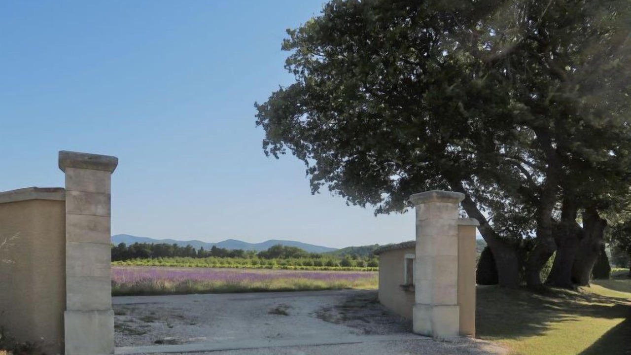 Photo of Outdoor in Grillon