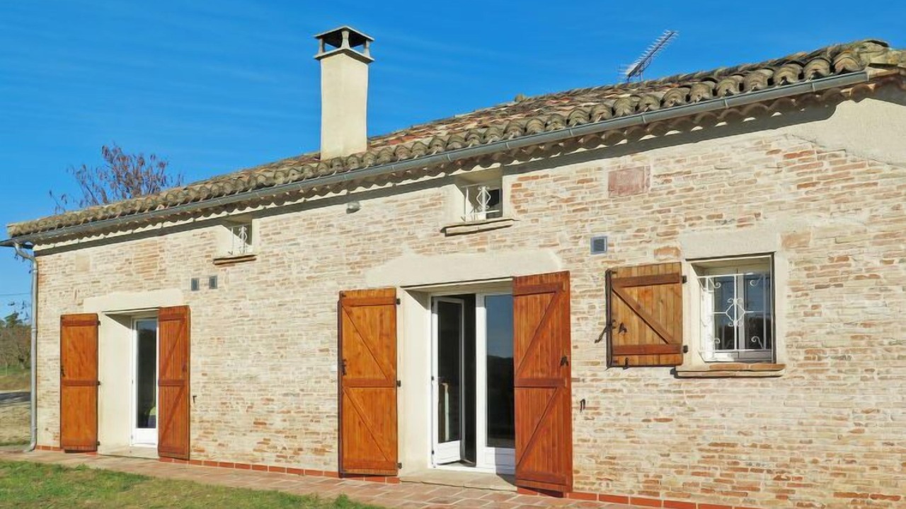 Photo of Outdoor in L'Honor-de-Cos