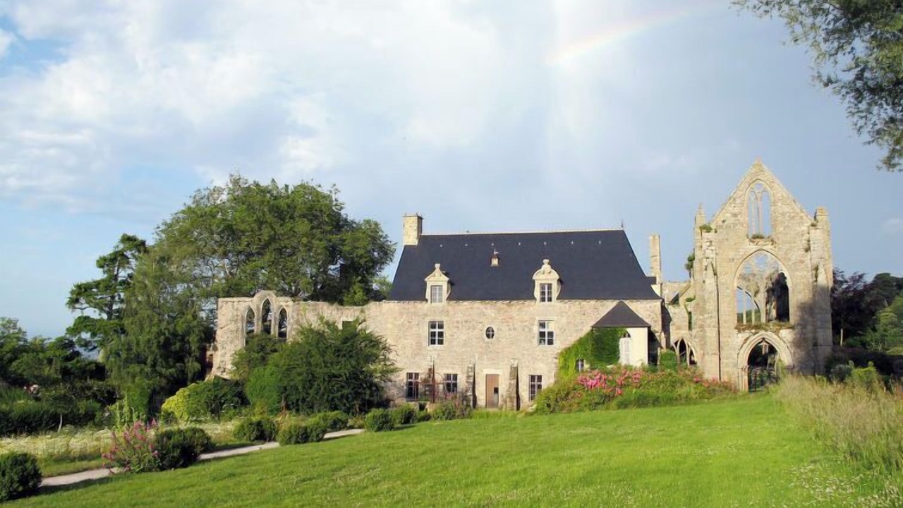 Photo of Buildings in Ploubazlanec