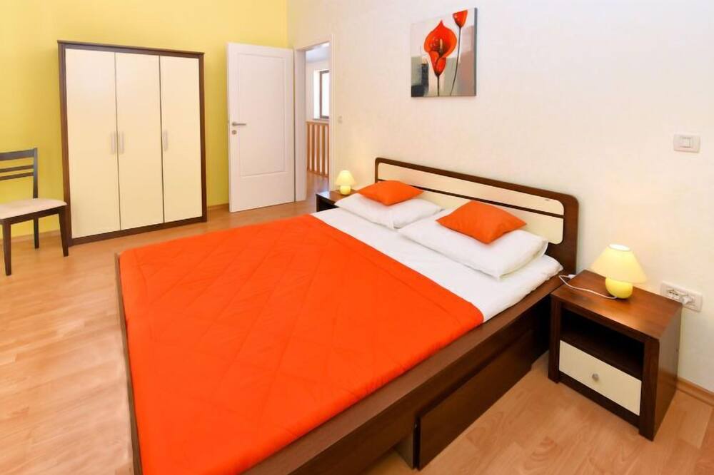 Photo of Bedroom in Mofardini