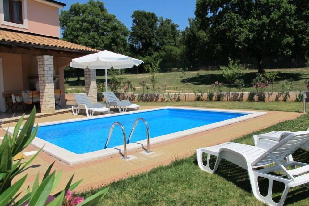 Photo of Outdoor in Mofardini