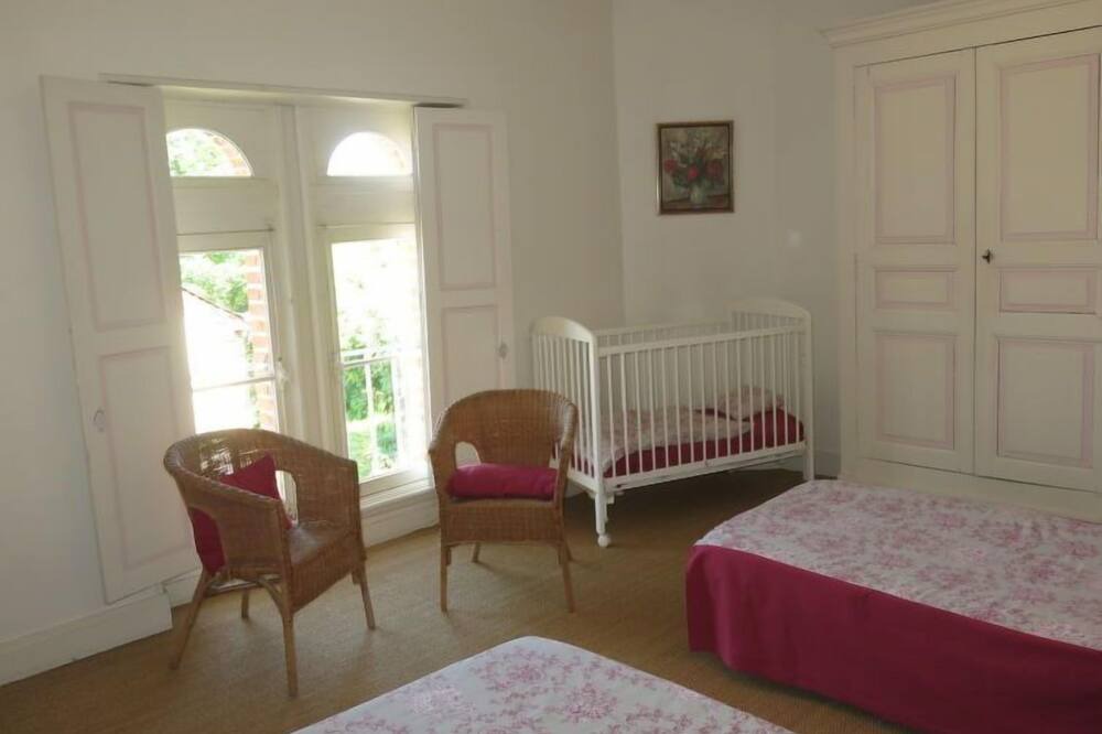 Photo of Bedroom in Monnaie