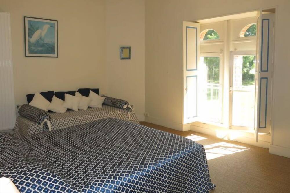 Photo of Bedroom in Monnaie