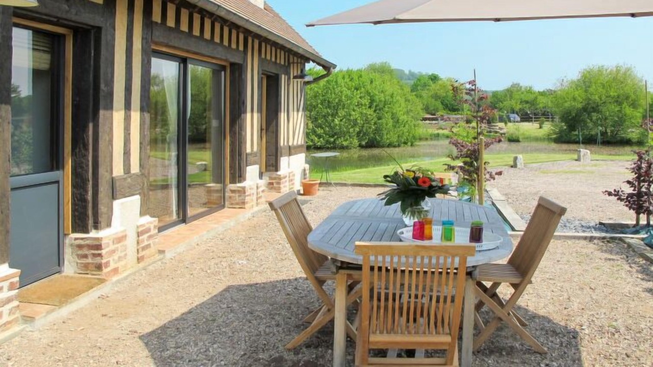 Photo of Outdoor in Corbon