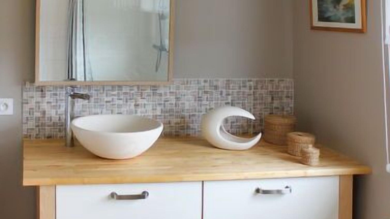 Photo of Bathroom in Corbon