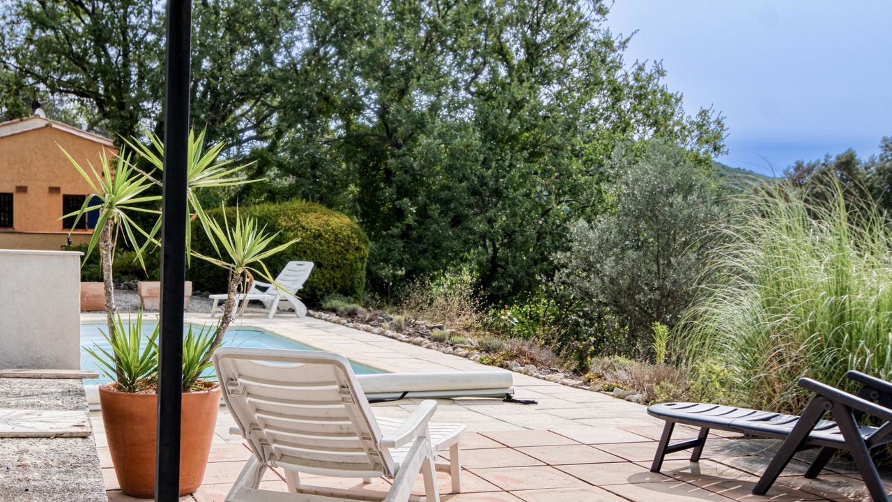 Photo of Outdoor in Chateaudouble