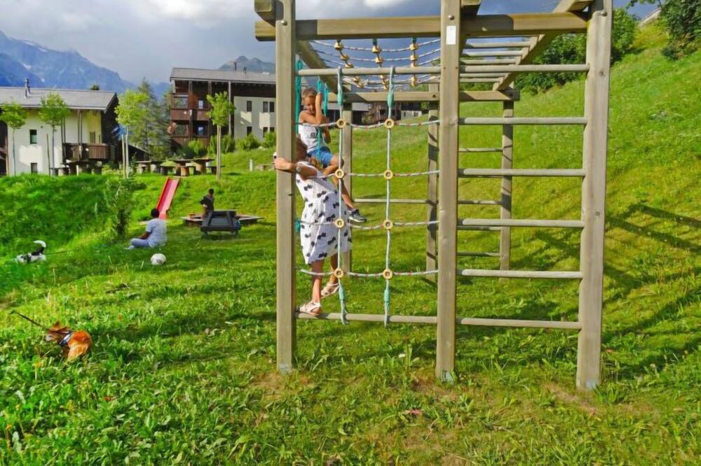 Photo of Others in Ernen