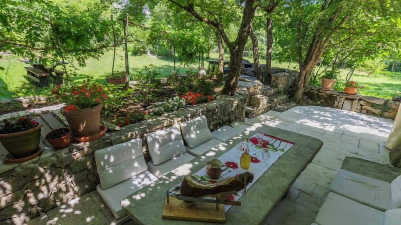 Photo of Outdoor in Kotli