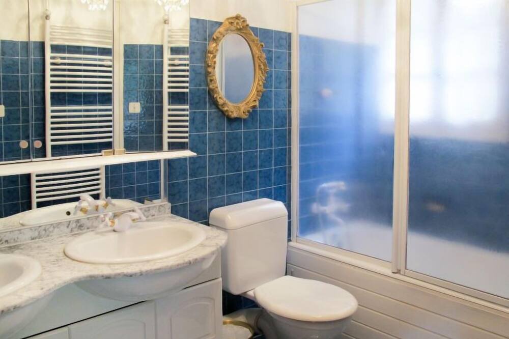 Photo of Bathroom in Prats-de-Carlux