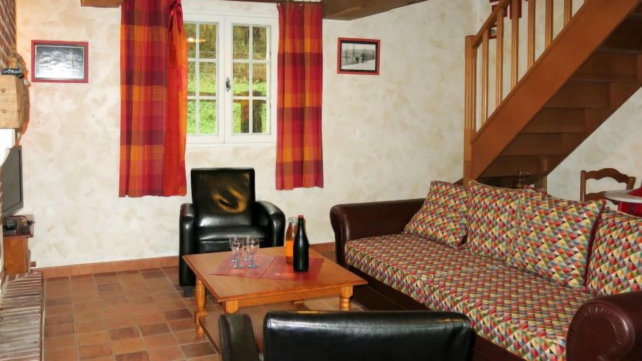 Photo of Livingroom in Courtonne-la-Meurdrac