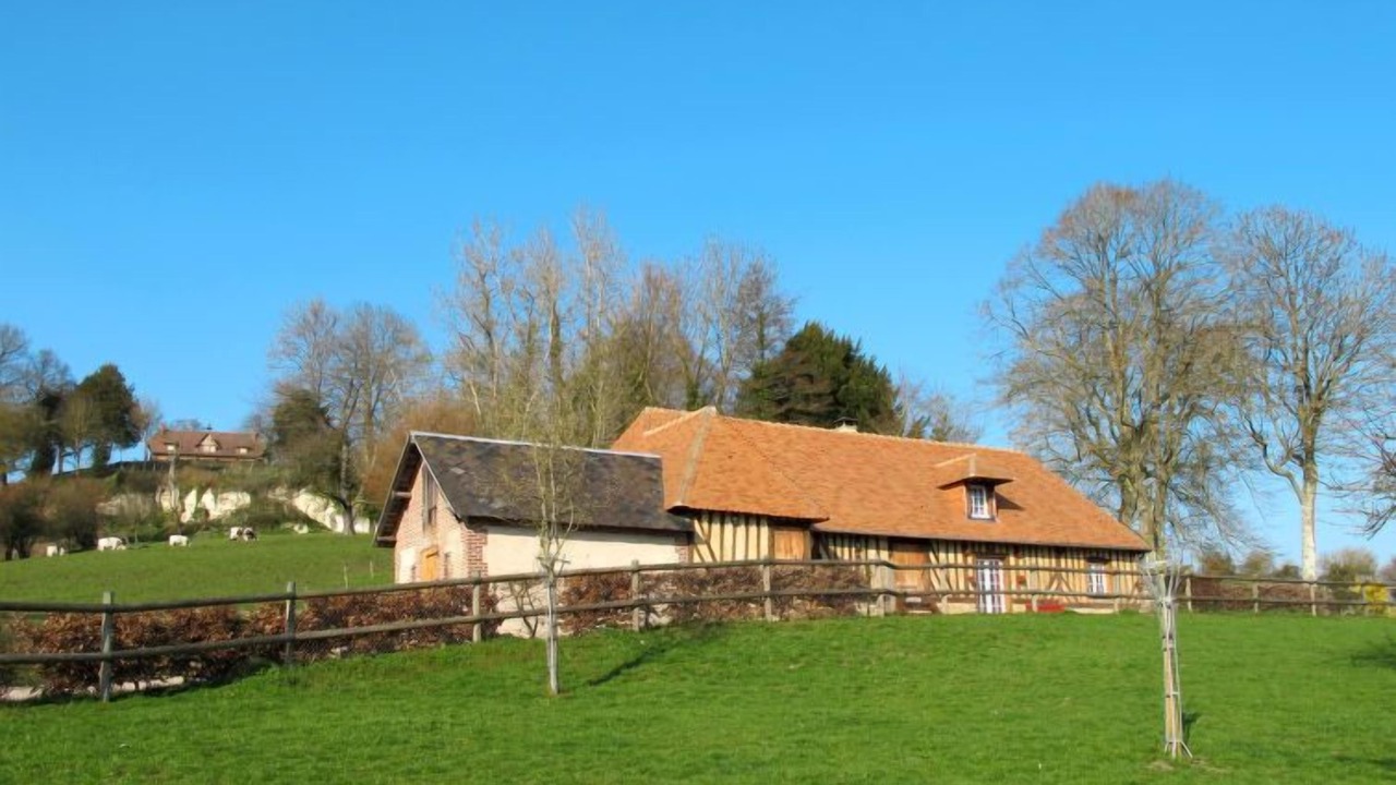 Photo of Outdoor in Courtonne-la-Meurdrac