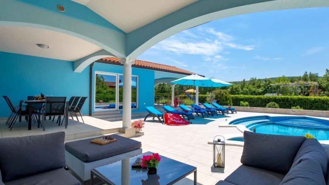 Photo of Outdoor in Rogocana