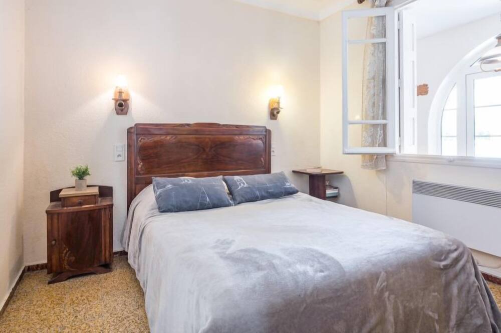 Photo of Bedroom in Mediterranee