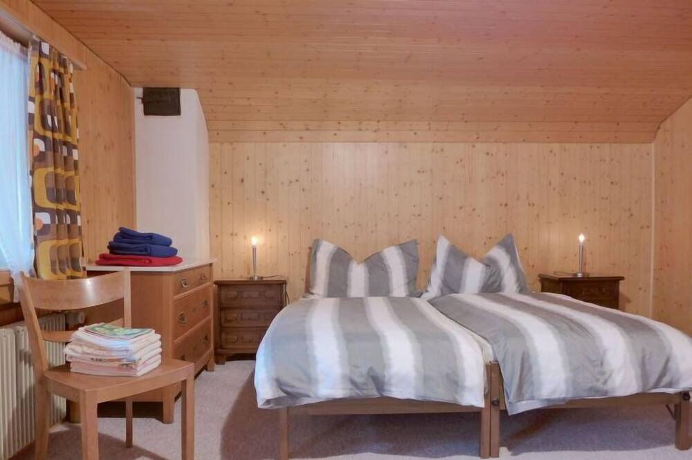 Photo of Bedroom in Frutigen