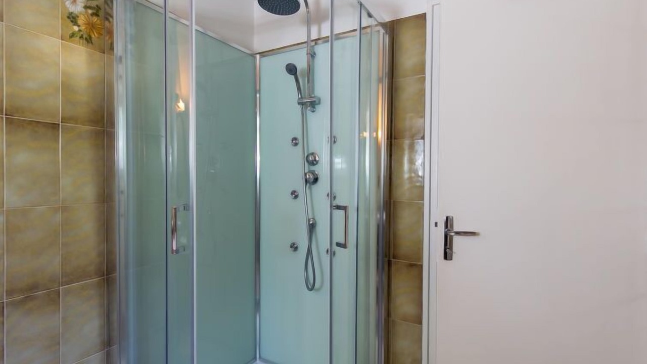 Photo of Bathroom in Sizun