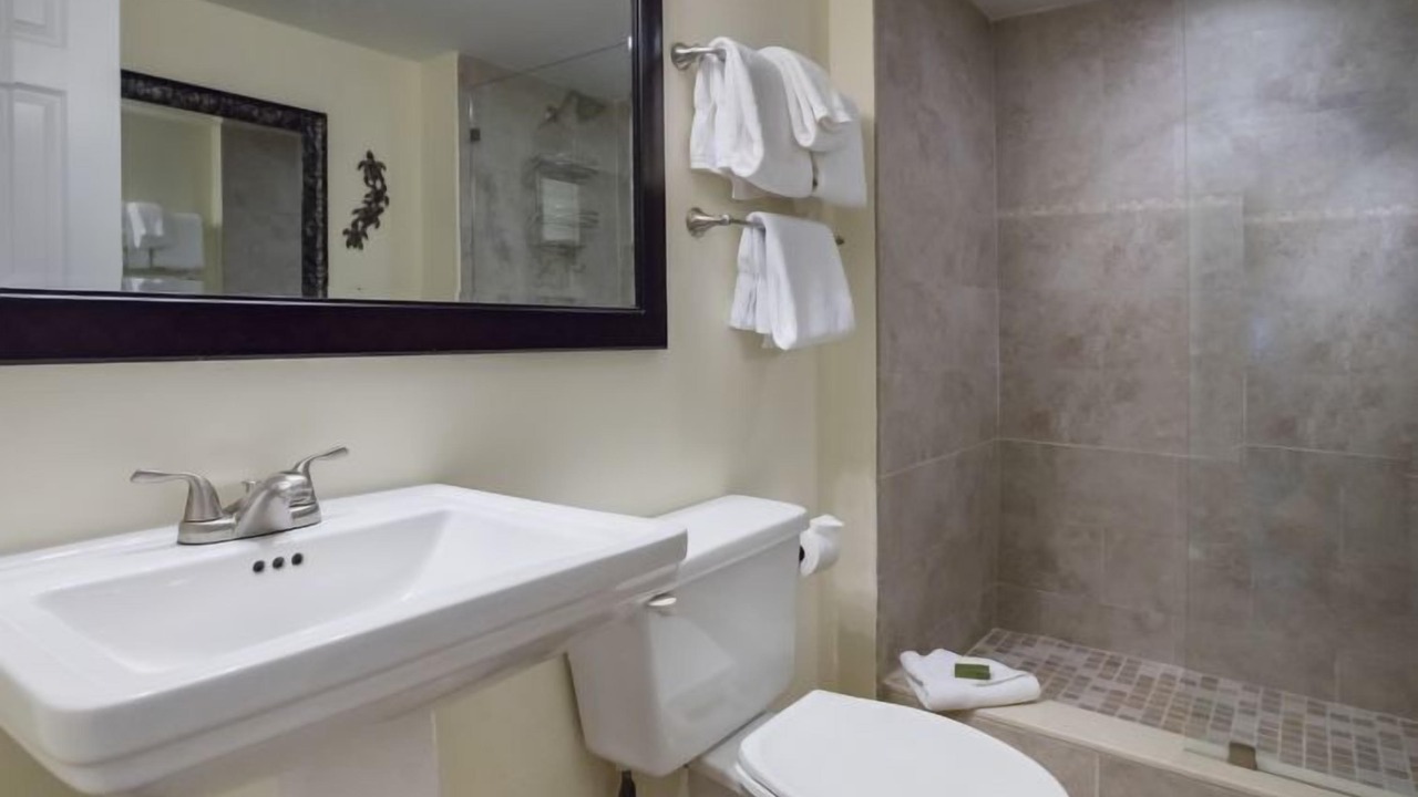 Photo of Bathroom in Tavernier