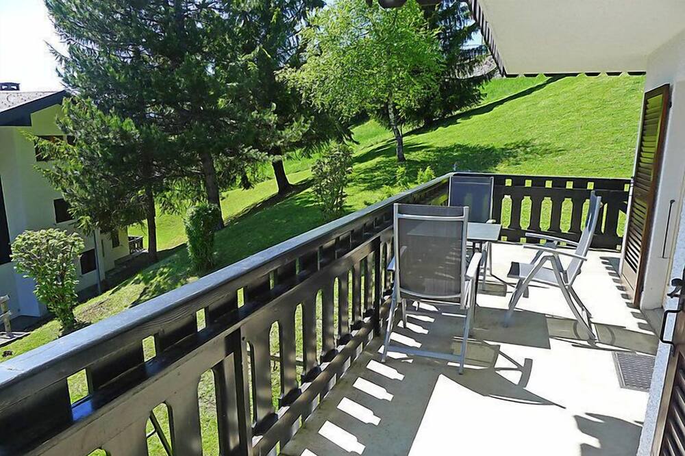 Photo of Patio Balcony in Arveyes