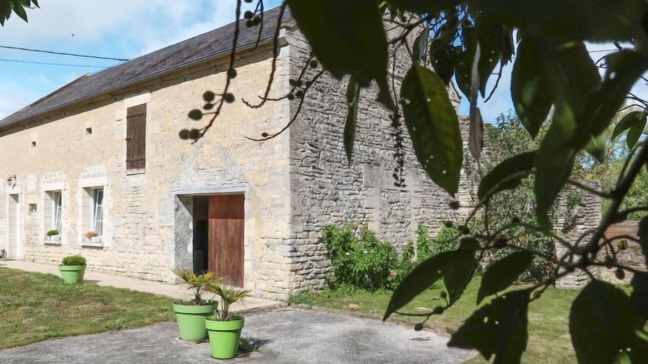 Photo of Patio Balcony in Commes