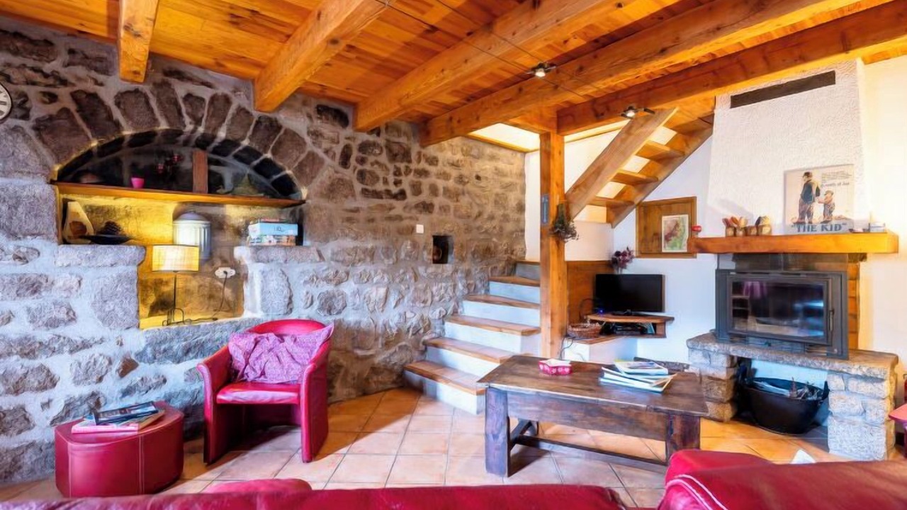 Photo of Livingroom in Sainte-Marguerite-Lafigere