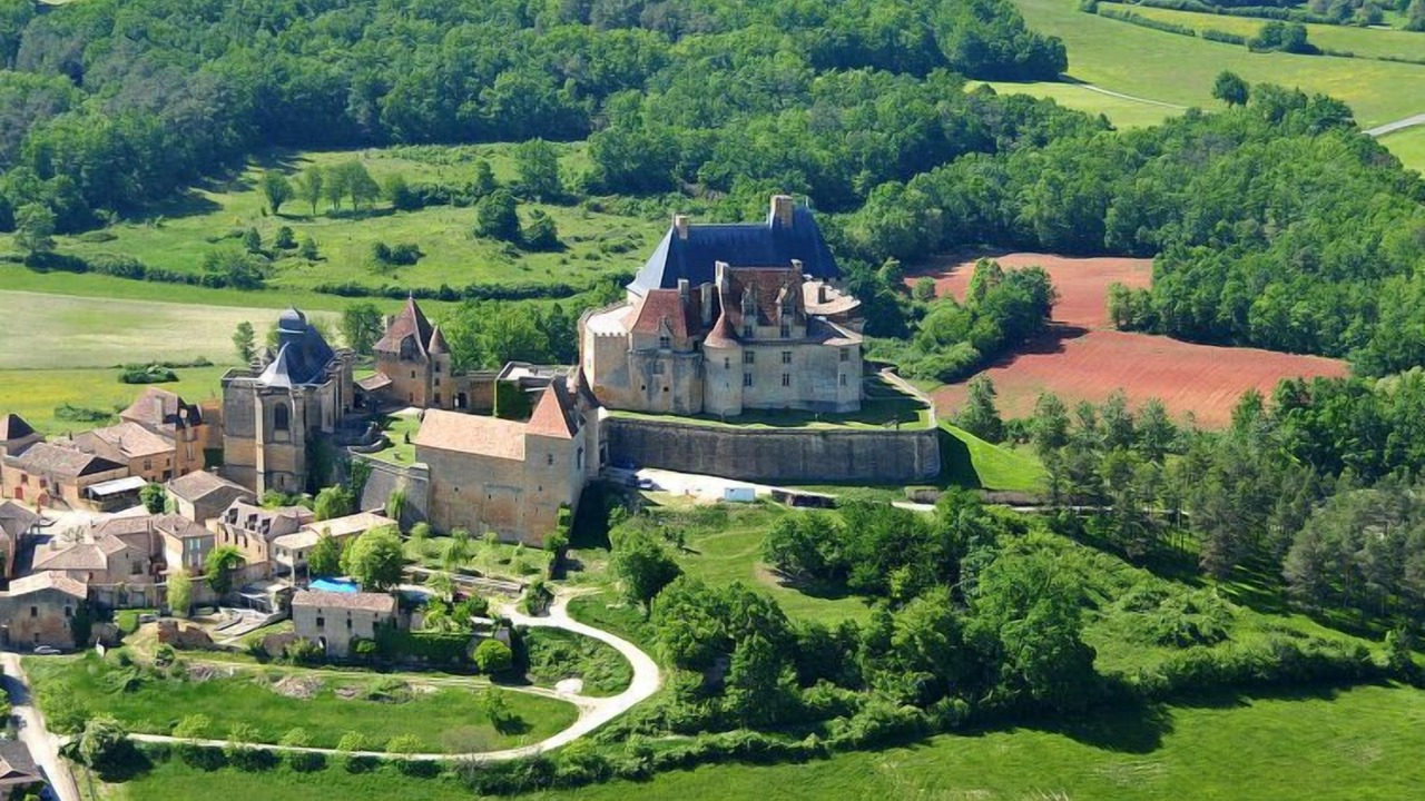 Photo of Outdoor in Blanquefort-sur-Briolance