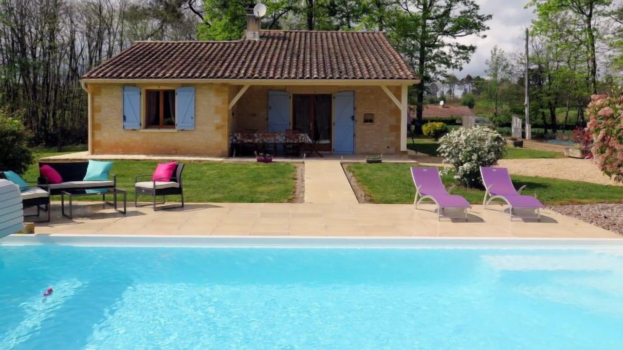Photo of Outdoor in Blanquefort-sur-Briolance