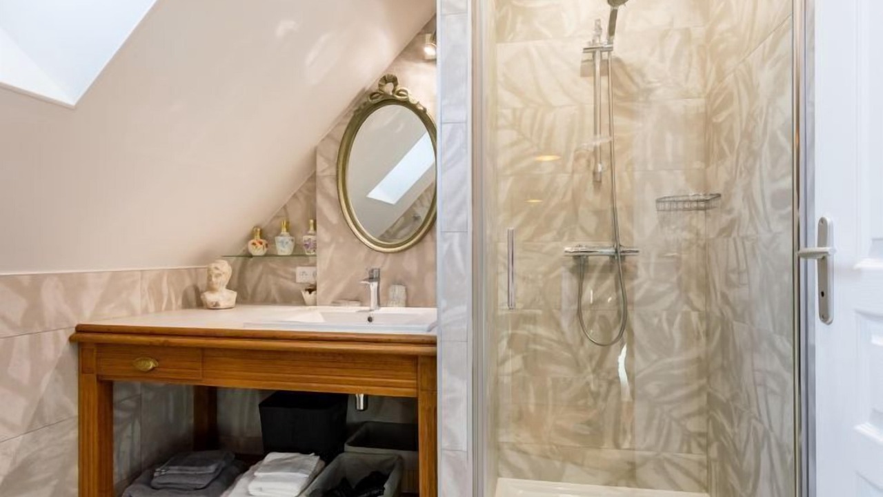 Photo of Others in Bretteville-sur-Ay