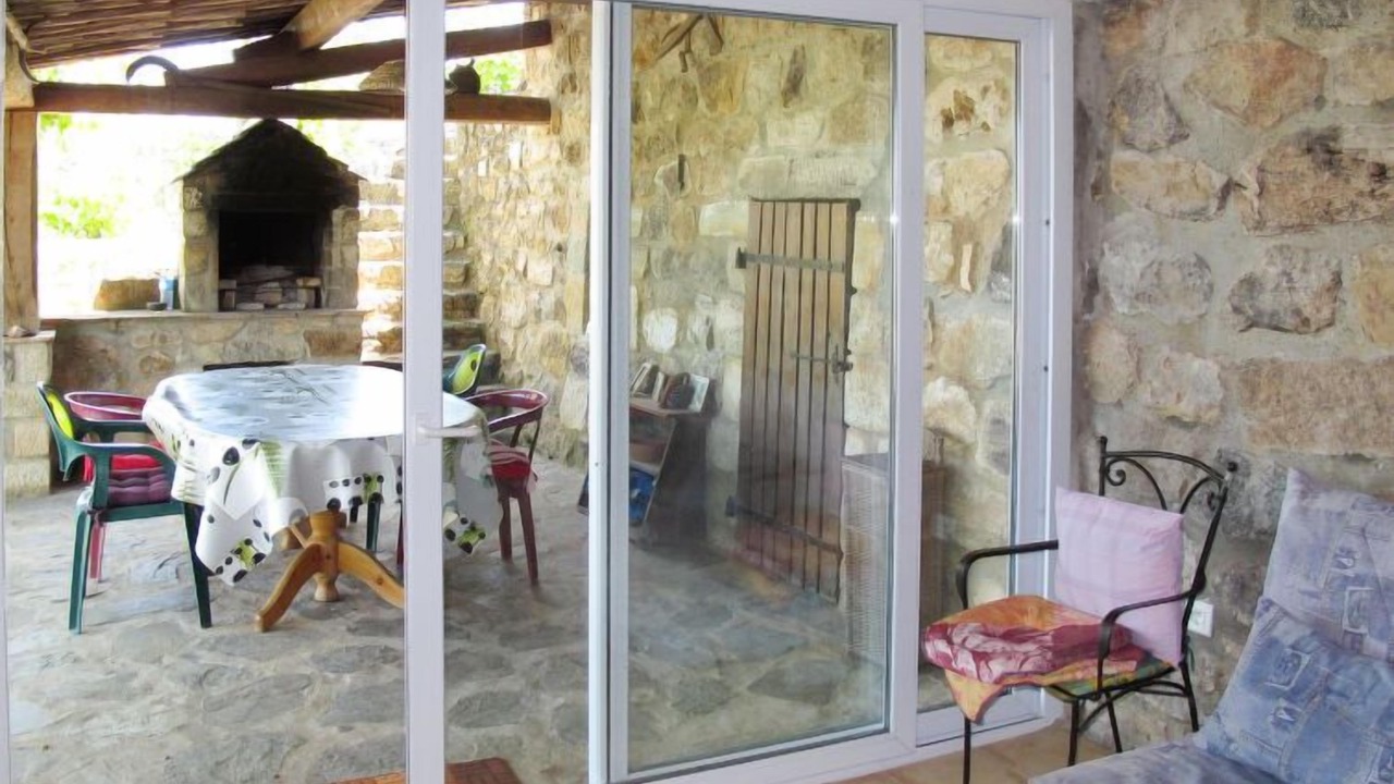 Photo of Patio Balcony in Saint-Genest-de-Bauzon
