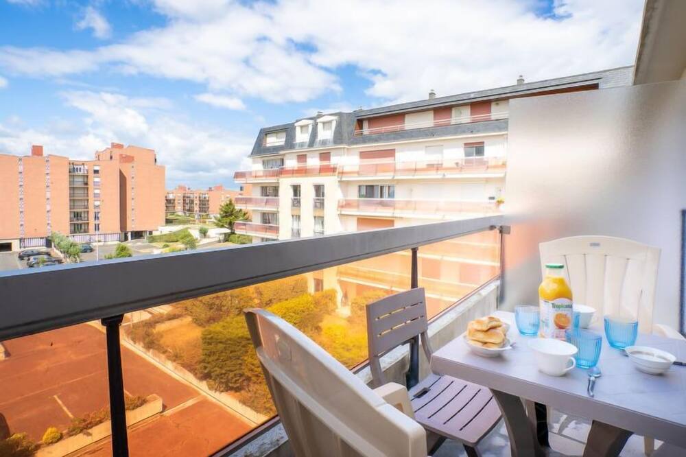 Photo of Patio Balcony in Cabourg