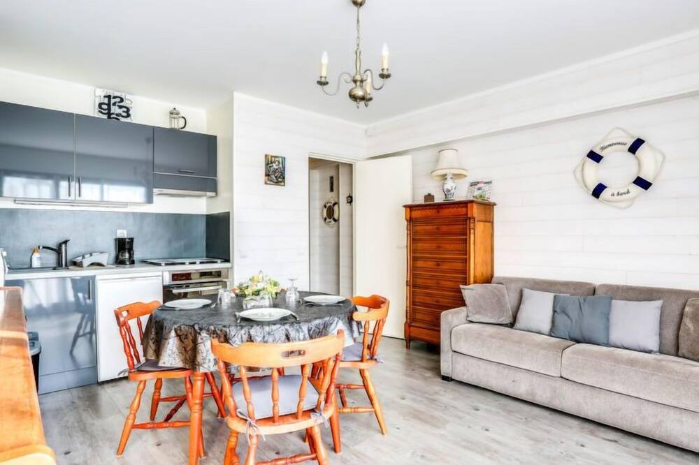 Photo of Livingroom in Cabourg